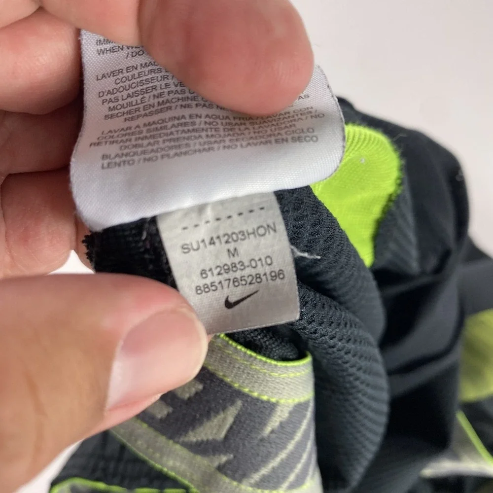 Nike Football Shorts Mens Medium Black Green Dri Fit Training NCAA Athletic